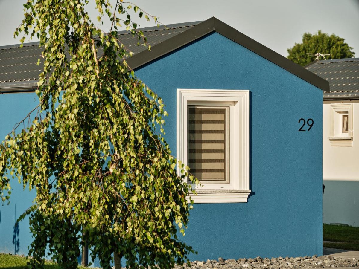 Scandi Village Zator Kültér fotó